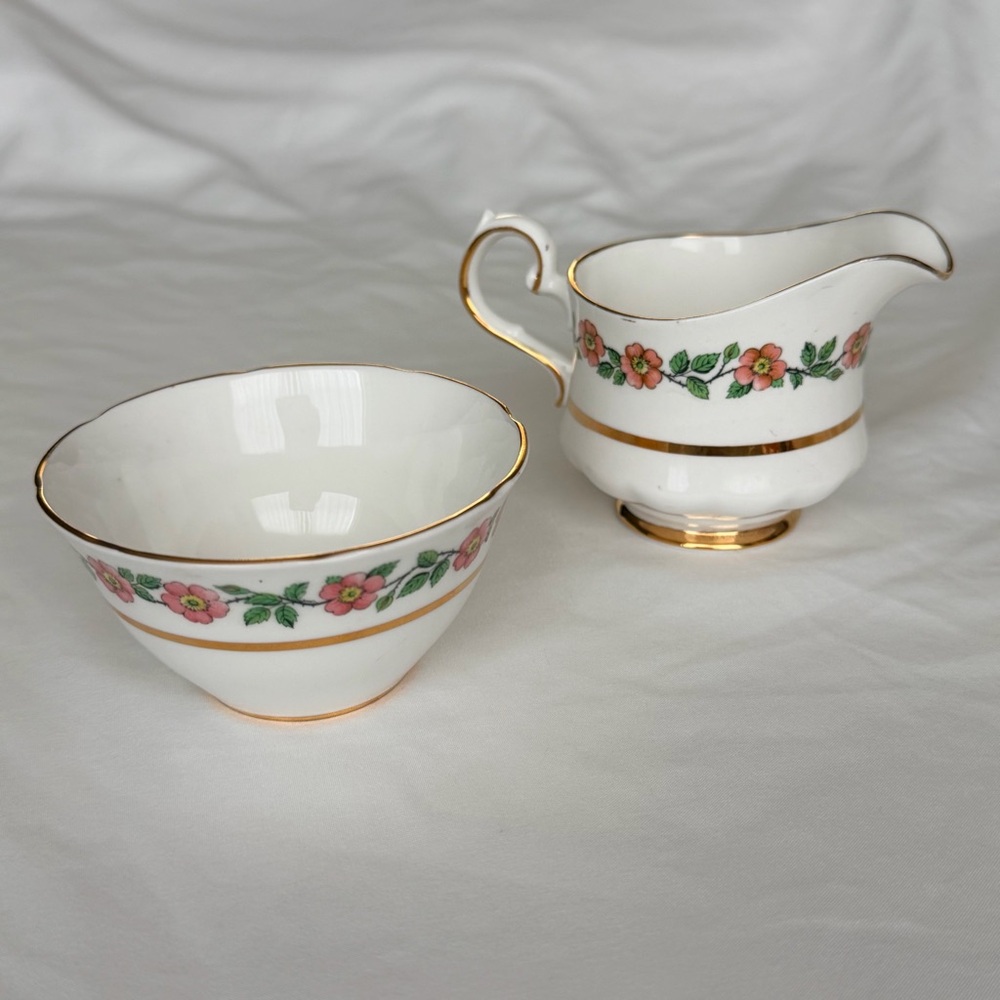 Retro Vintage Imperial Fine Bone China Pink Rose Creamer Sugar Bowl 22K Gold Set